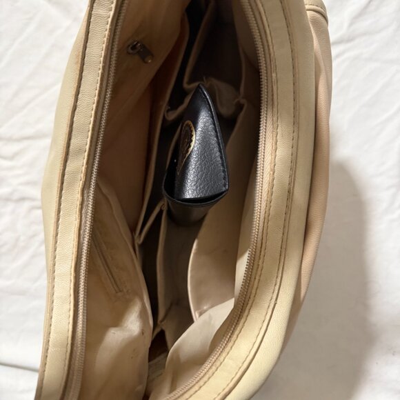 Beige Y2K Shoulder Bag - Picture 7 of 9